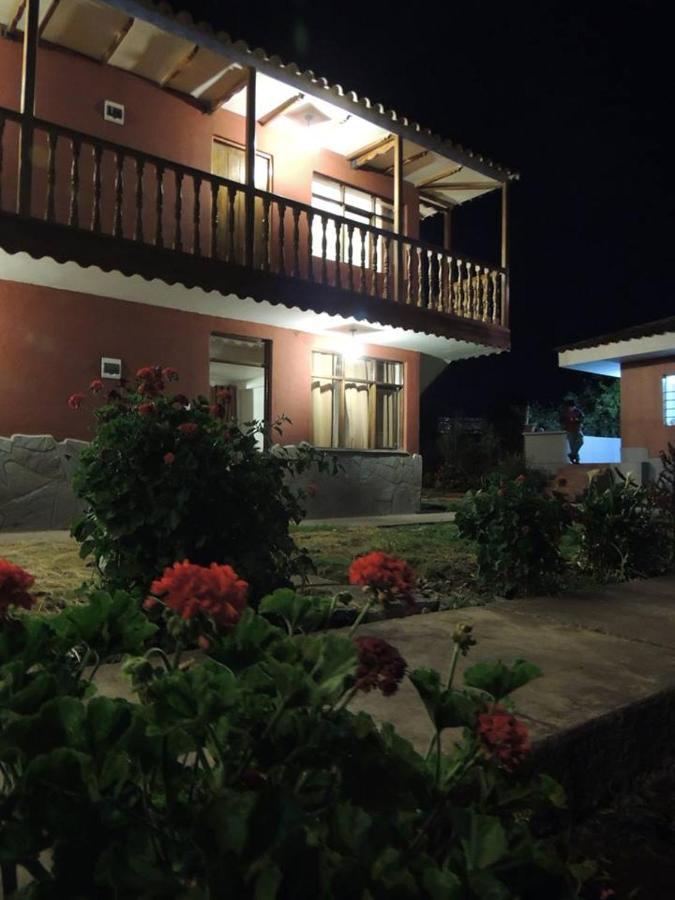 Affittacamere Qali Samanawasi Huaro Esterno foto